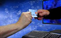 Credit Card Skimmer Running on 13 Sites, Despite Notification Image