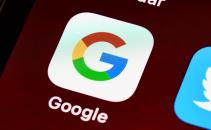 Google bans Parler app from Play Store for threats of violence Image