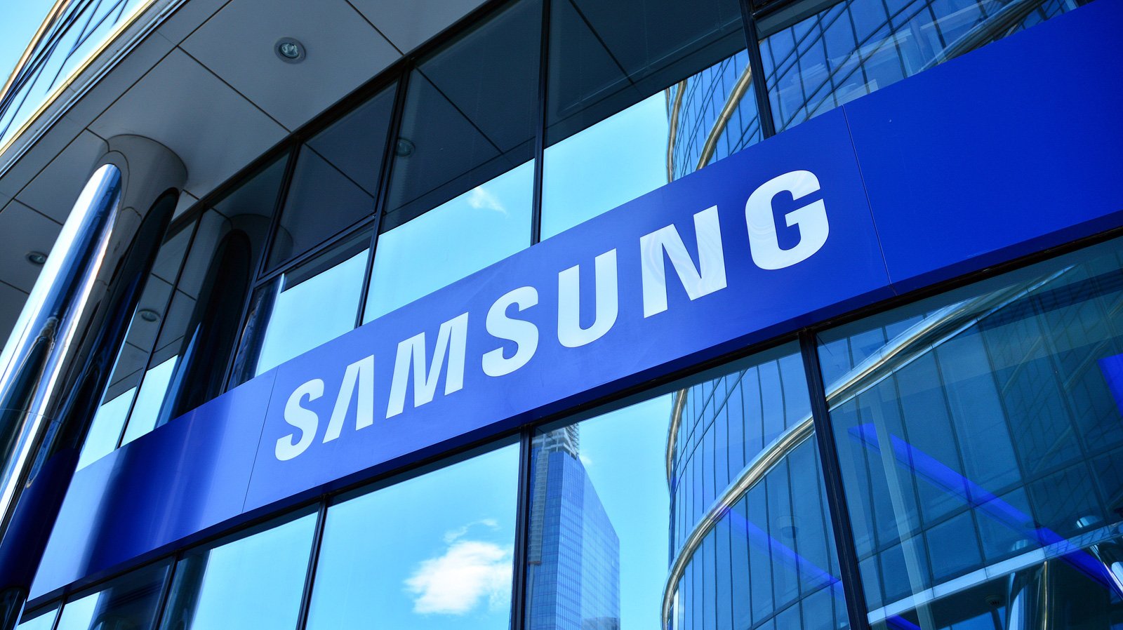 Hackers leak huge cache of alleged confidential Samsung data, source code