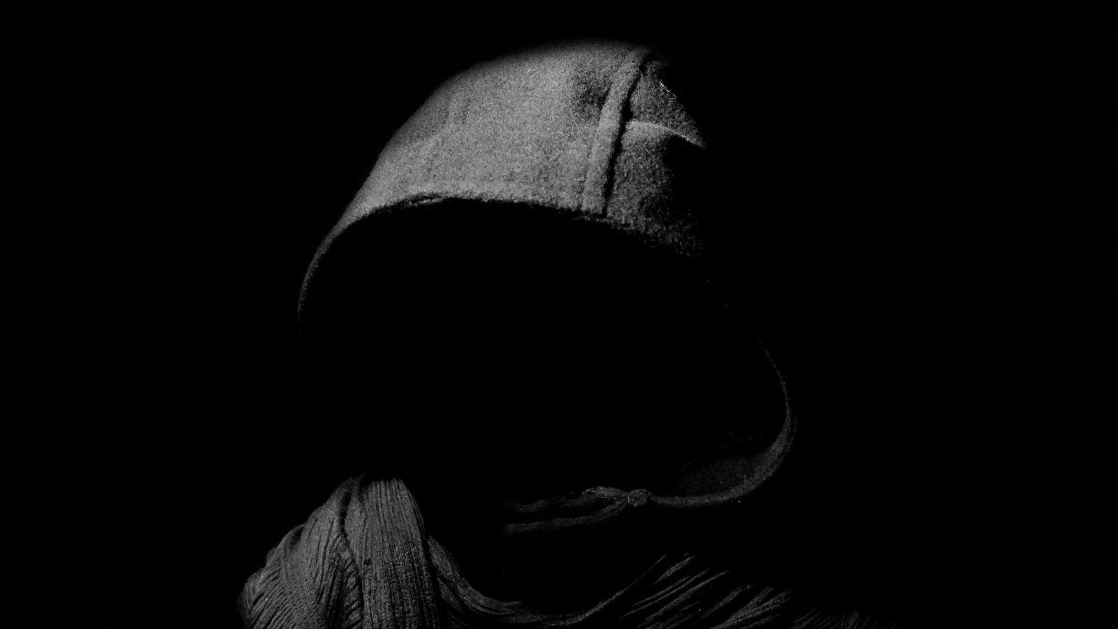 dark_hoodie
