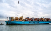 Phishing impersonates shipping giant Maersk to push STRRAT malware