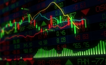 US charges hacker for breaching brokerage accounts, securities fraud