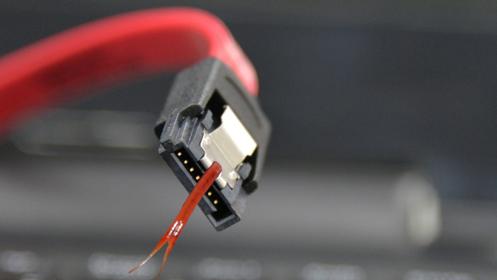 SATA cables act as WiFi antennas to leak data from air-gapped systems