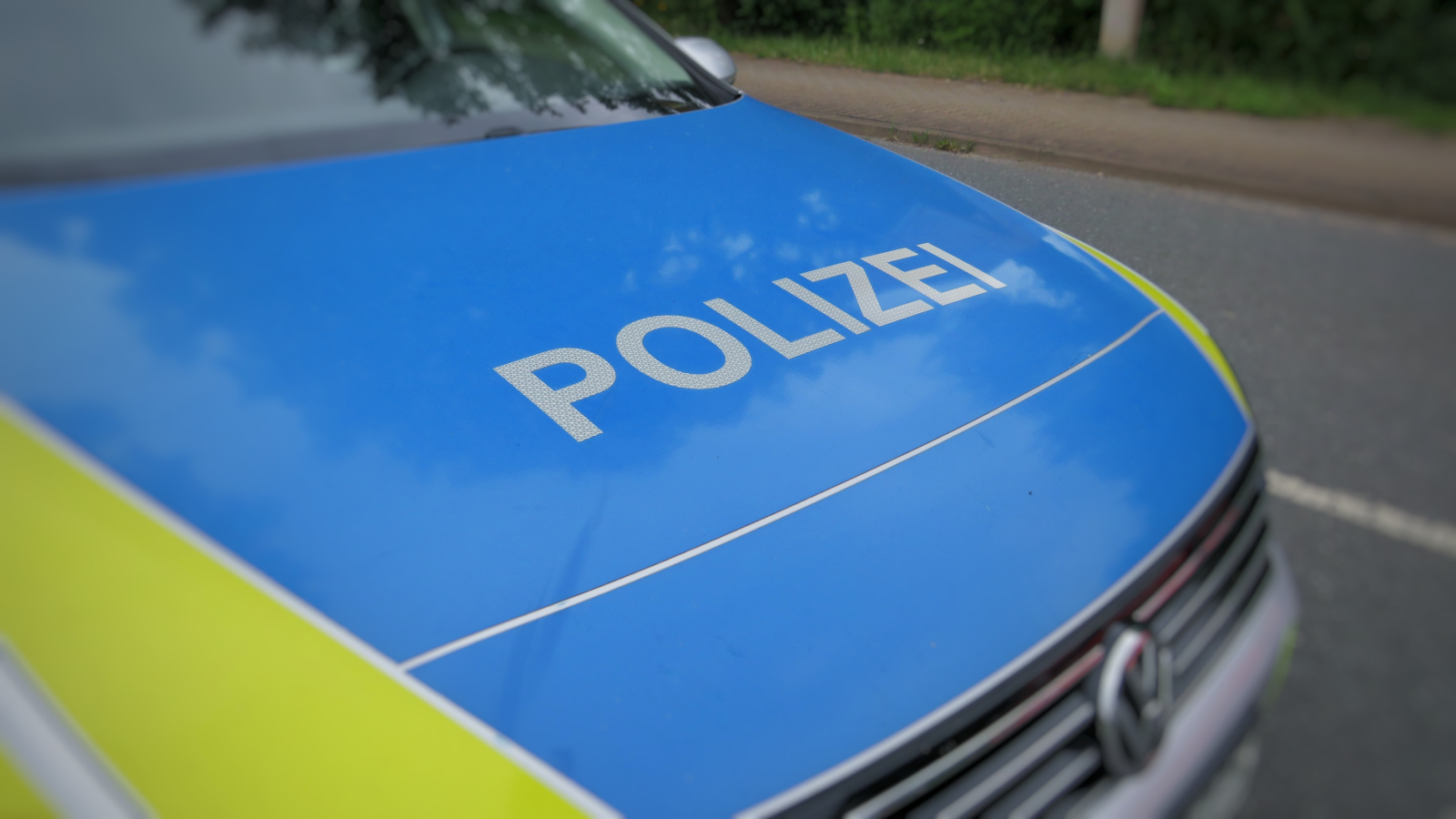 polis