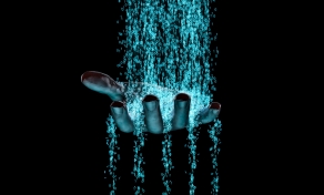 Hand data data leak hacker