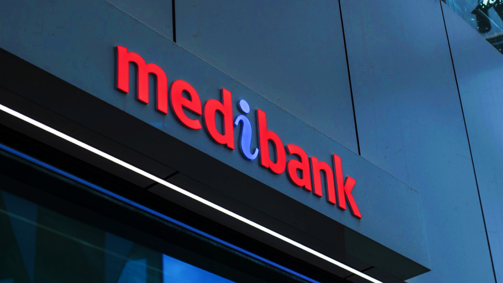 Medibank Share Price Chart