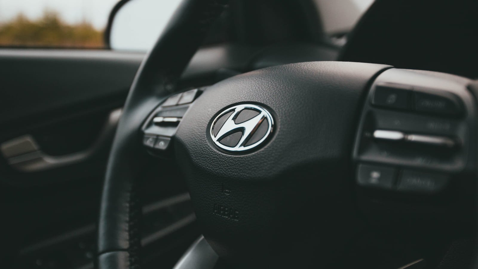 Hyundai, Kia patch bug permitting automotive thefts with a USB cable