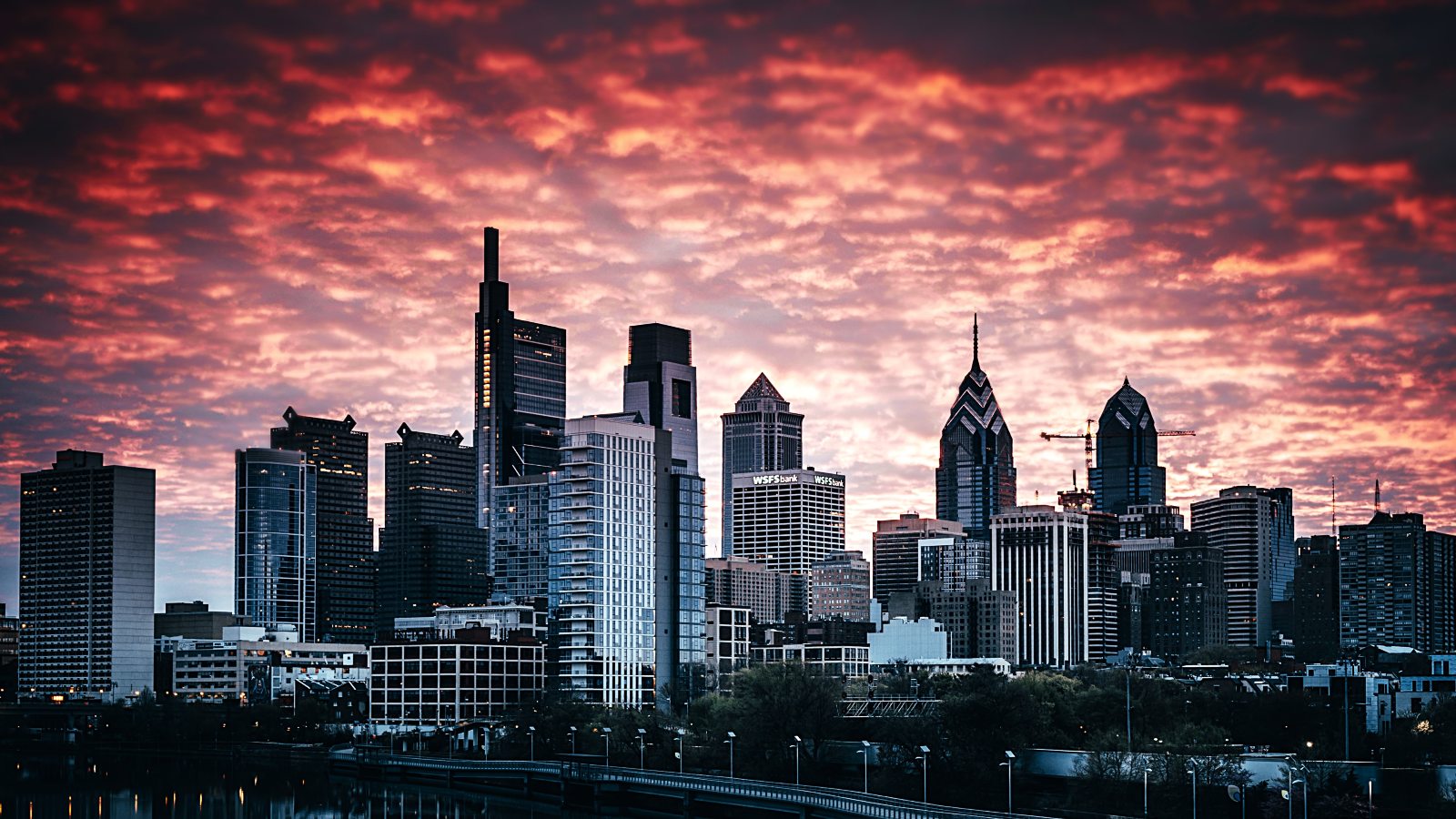 Philadelphia şehrinin silueti