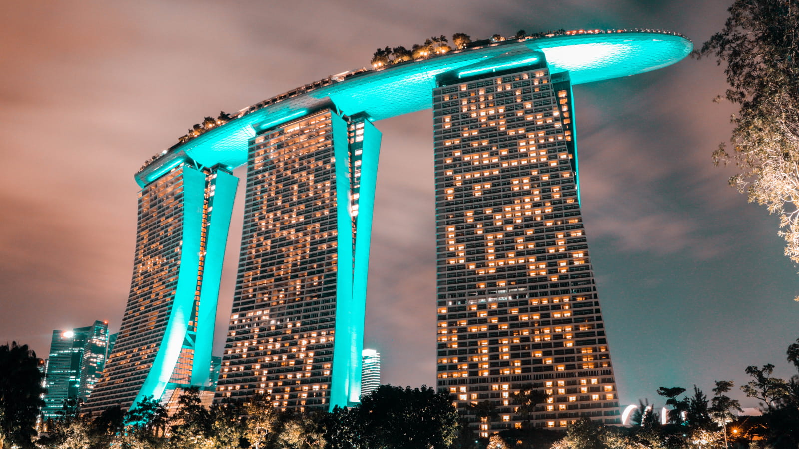 Marina Bay Sands discloses data breach impacting 665,000 customers