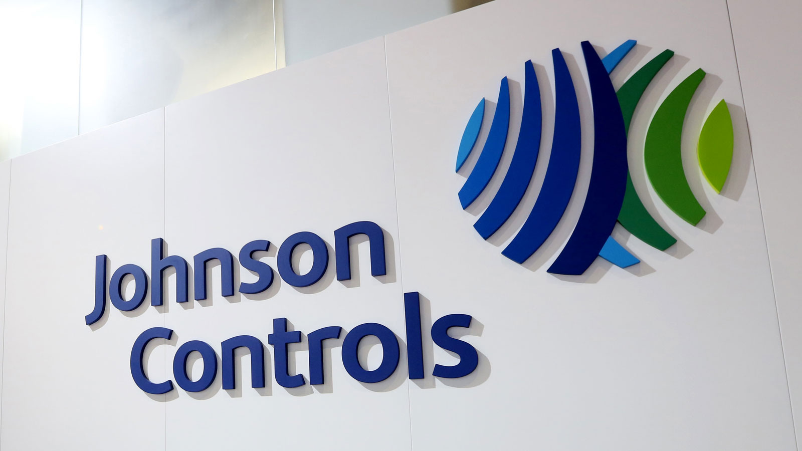 thumbnail interactive-video image 1 of Johnson Controls ZFR 1811 Wireless Flag - Used, Fully Functional 1 of 5
