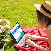 Turn your laptop into a hybrid workhorse with this portable monitor deal